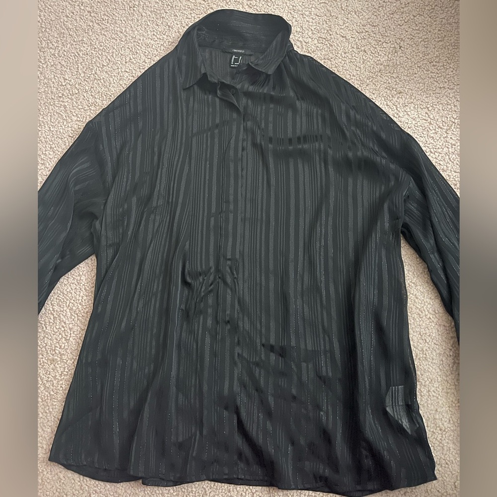 Forever21 Sheer women Medium Black Striped Button-Up Shirt with puff sleeves